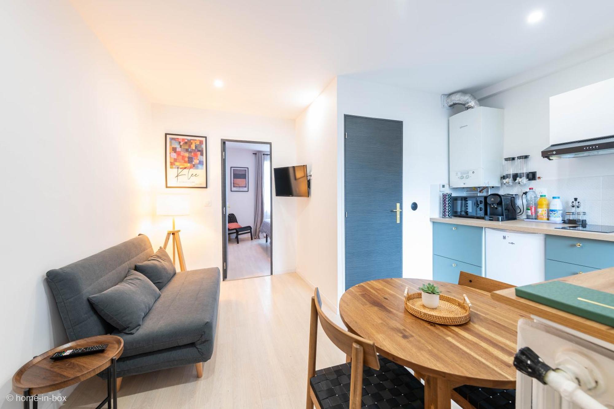 Nid Douillet Entre Paris Et Apartment